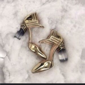 NICHOLAS KIRKWOOD round lucite gold heels 35.5
